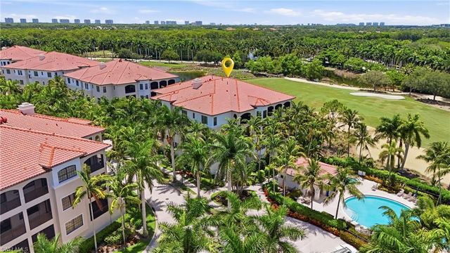 2543 Marquesa Royale LN 4-302, Naples, FL 34109