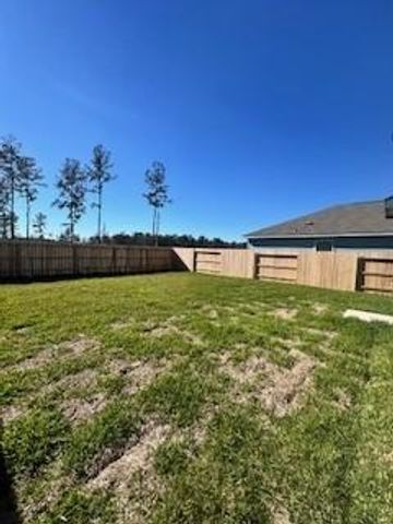 18712 Loom Drive, Conroe, TX 77306