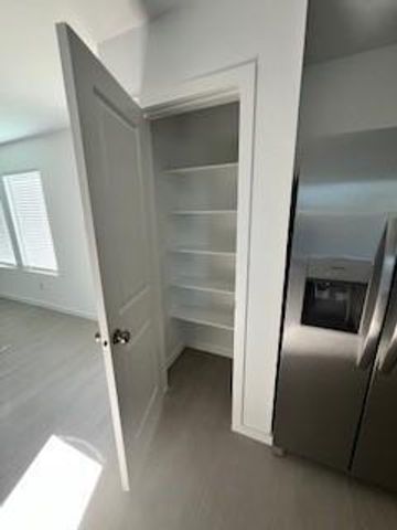 18712 Loom Drive, Conroe, TX 77306