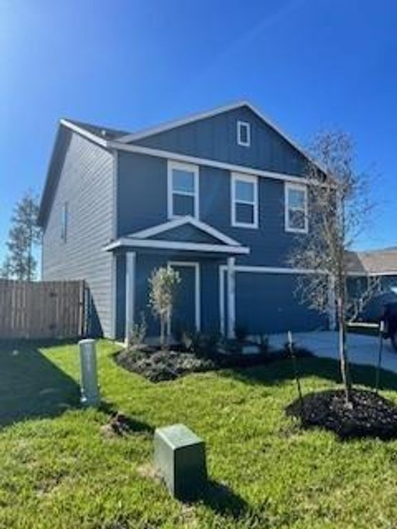 18712 Loom Drive, Conroe, TX 77306