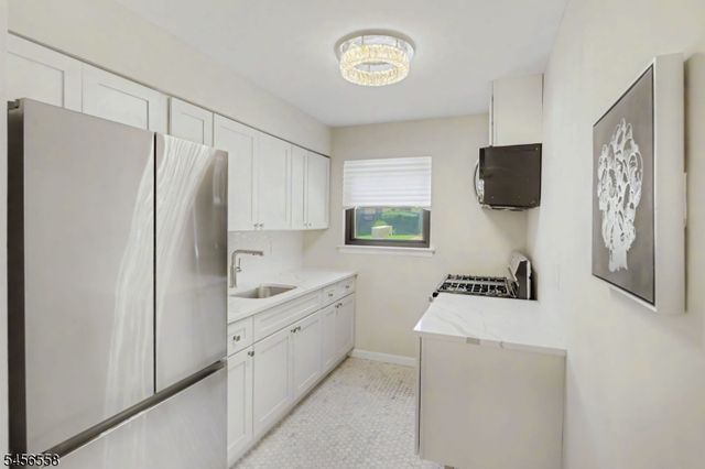 401 Us Highway 22 Unit 15C C, North Plainfield Boro, NJ 07060