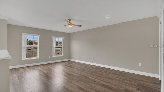 3433 GLOSSY LEAF LANE, Clermont, FL 34711