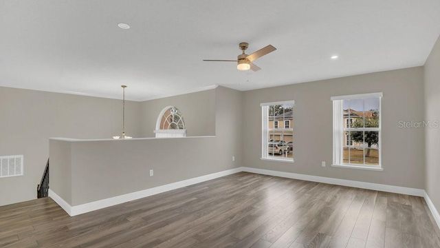 3433 GLOSSY LEAF LANE, Clermont, FL 34711