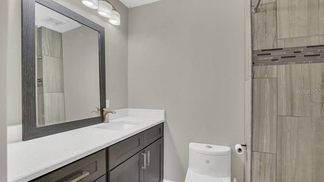3433 GLOSSY LEAF LANE, Clermont, FL 34711