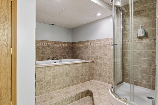 6903 Julius Drive, Eau Claire, WI 54701