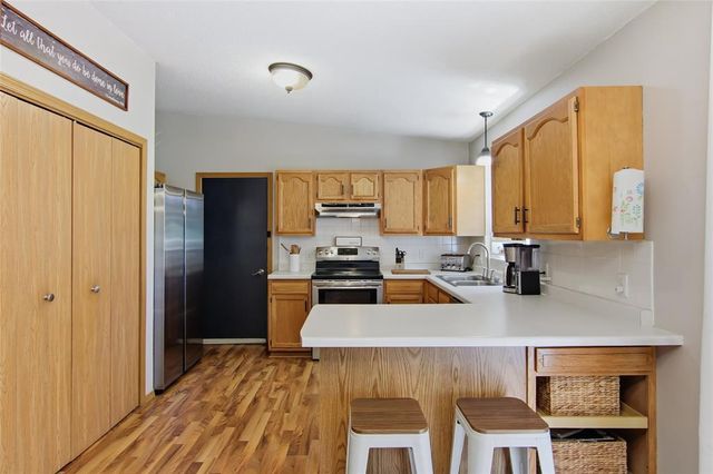 6903 Julius Drive, Eau Claire, WI 54701