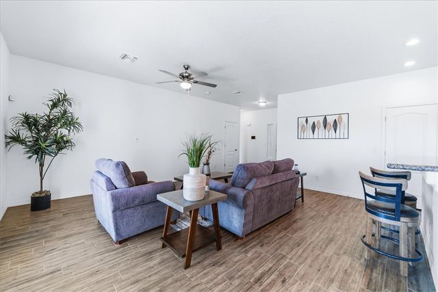 2744 Wilderness Lane, Bullhead City, AZ 86442