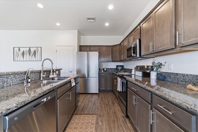 2744 Wilderness Lane, Bullhead City, AZ 86442