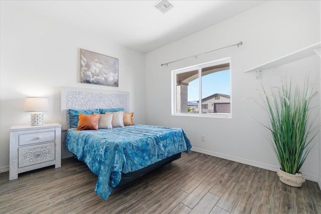 2744 Wilderness Lane, Bullhead City, AZ 86442