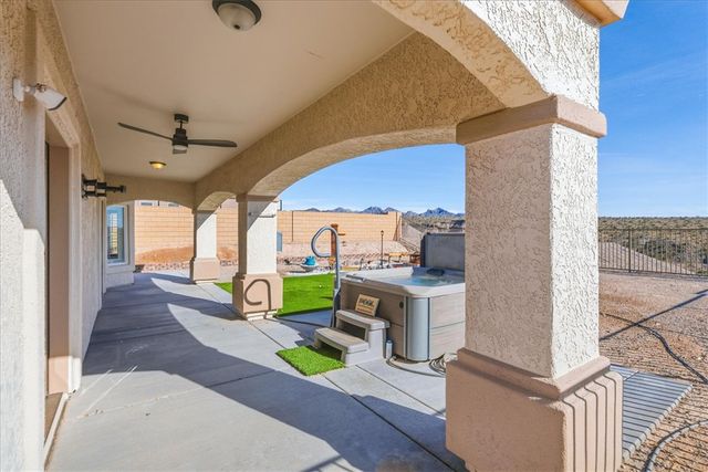 2744 Wilderness Lane, Bullhead City, AZ 86442