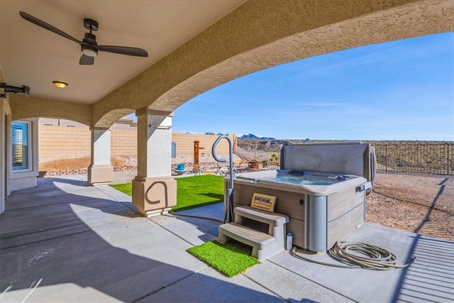 2744 Wilderness Lane, Bullhead City, AZ 86442