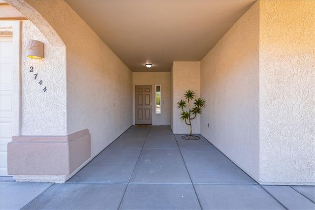 2744 Wilderness Lane, Bullhead City, AZ 86442