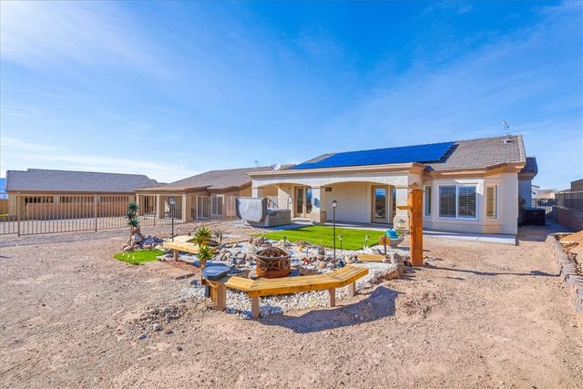 2744 Wilderness Lane, Bullhead City, AZ 86442