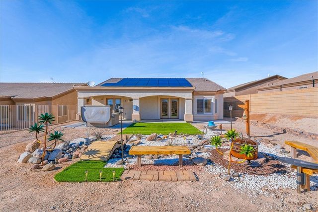 2744 Wilderness Lane, Bullhead City, AZ 86442