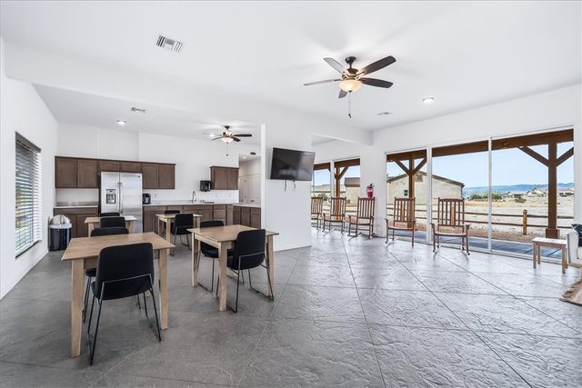 2744 Wilderness Lane, Bullhead City, AZ 86442