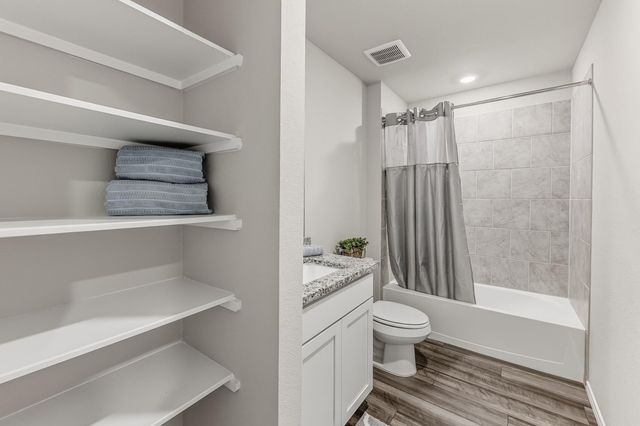 316 Pecos Drive, Huntsville, TX 77340