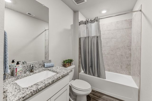 316 Pecos Drive, Huntsville, TX 77340