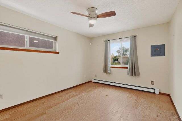 2036 Placita De Quedo, Santa Fe, NM 87505