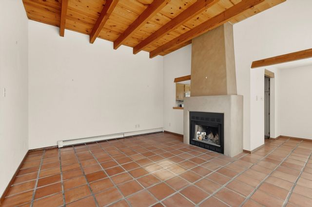 2036 Placita De Quedo, Santa Fe, NM 87505