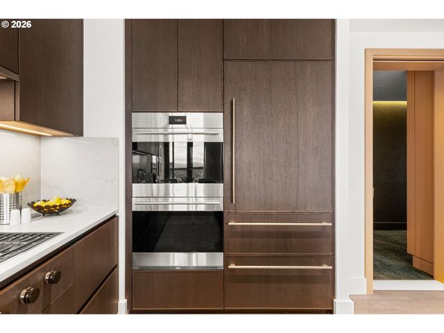 550 Sw 10TH Ave 2607, Portland, OR 97205