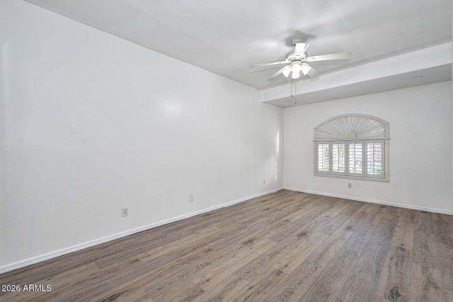 1942 E CLAIRE Drive E, Phoenix, AZ 85022