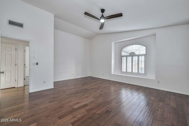 1942 E CLAIRE Drive E, Phoenix, AZ 85022