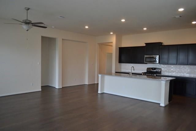 619 Panzano DR, Georgetown, TX 78628