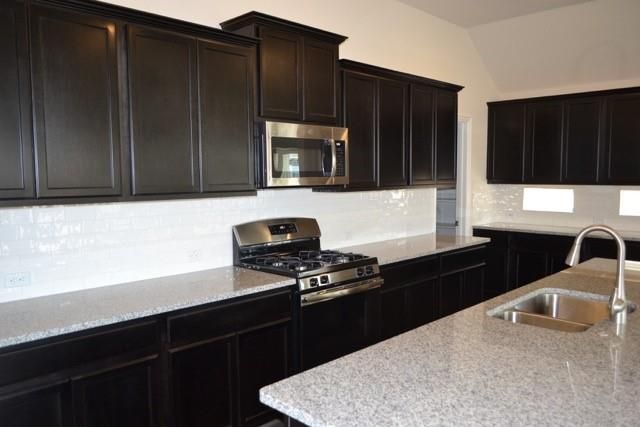 619 Panzano DR, Georgetown, TX 78628