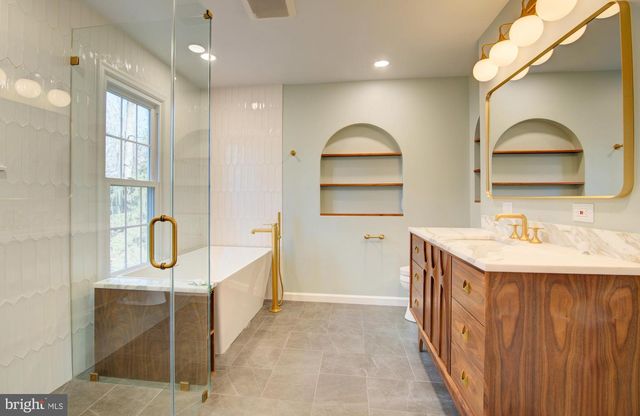 1322 QUAIL RIDGE DR, Reston, VA 20194