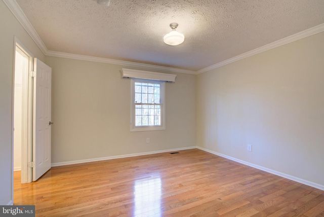 1322 QUAIL RIDGE DR, Reston, VA 20194