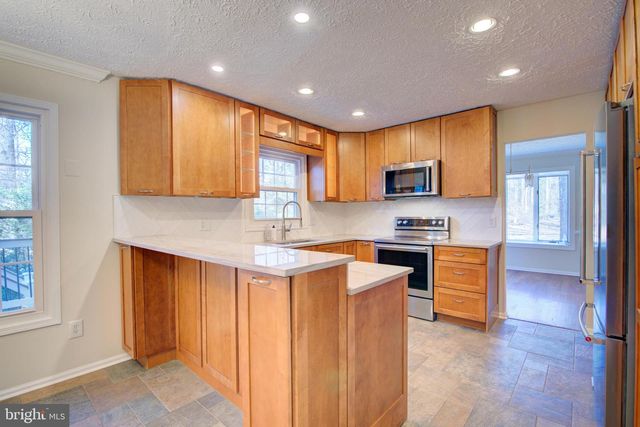 1322 QUAIL RIDGE DR, Reston, VA 20194