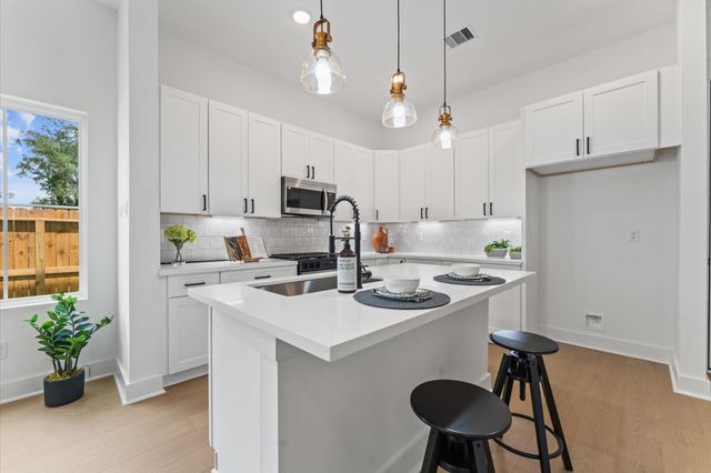 8302 Springwood Canyon Lane, Houston, TX 77055