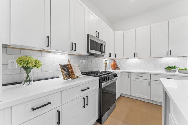 8302 Springwood Canyon Lane, Houston, TX 77055