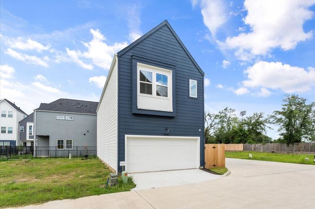 8302 Springwood Canyon Lane, Houston, TX 77055