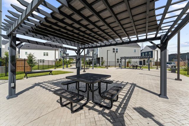 8302 Springwood Canyon Lane, Houston, TX 77055