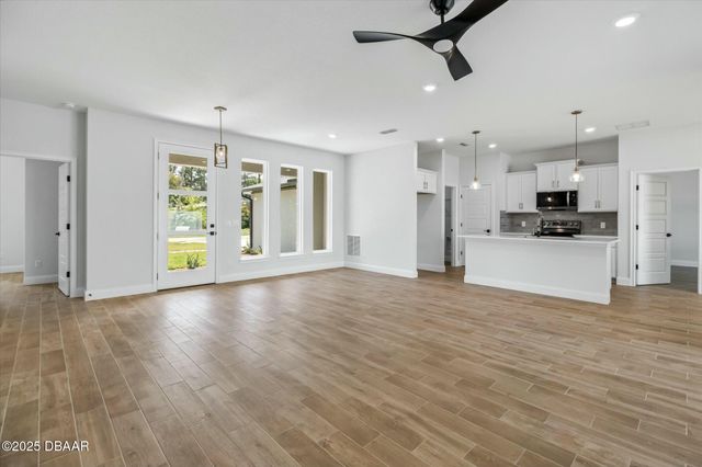 7 Fillmore Lane, Palm Coast, FL 32137
