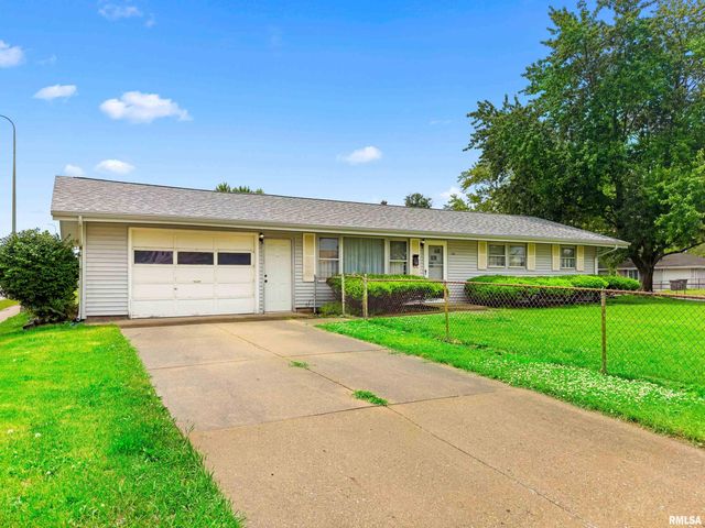 2506 W WESTMINISTER Avenue, Peoria, IL 61604