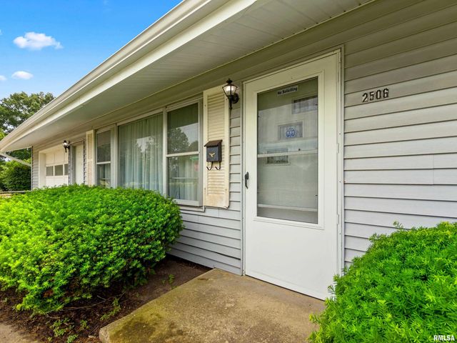 2506 W WESTMINISTER Avenue, Peoria, IL 61604