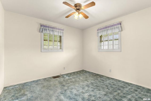 2506 W WESTMINISTER Avenue, Peoria, IL 61604