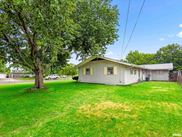 2506 W WESTMINISTER Avenue, Peoria, IL 61604