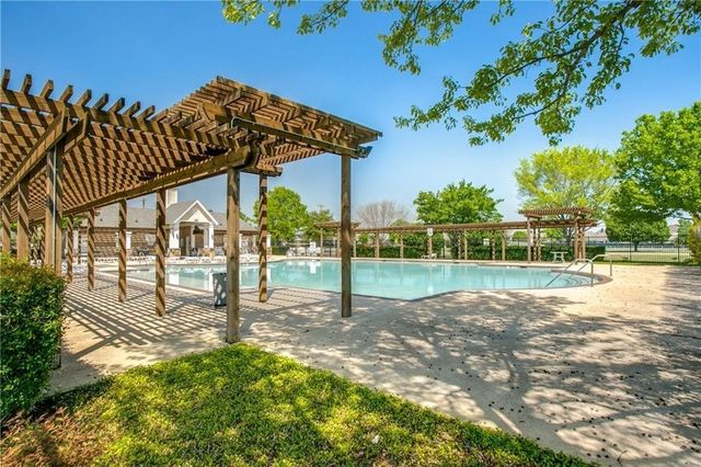 1109 Whisper Willow Drive, Mckinney, TX 75072