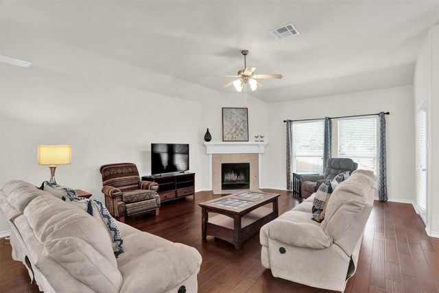 1109 Whisper Willow Drive, Mckinney, TX 75072