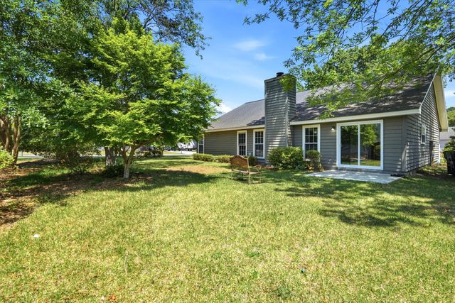 1311 Winterberry Avenue, Goose Creek, SC 29445