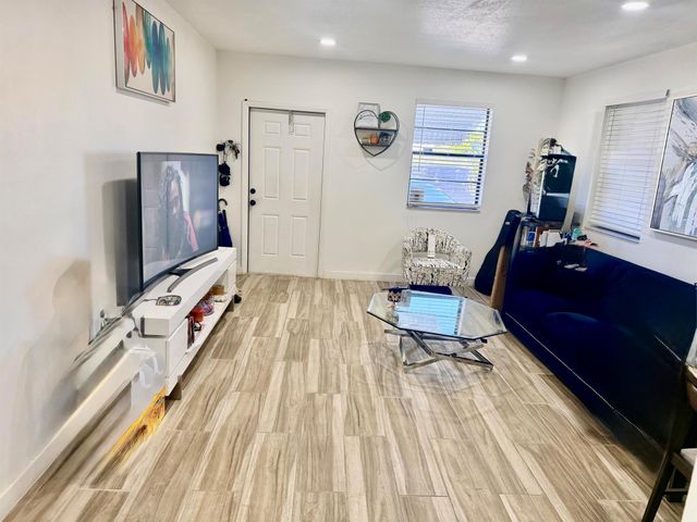 443 Wilder Street, West Palm Beach, FL 33405