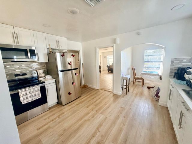 443 Wilder Street, West Palm Beach, FL 33405