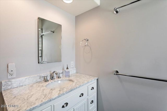 10415 N 10TH Street 2, Phoenix, AZ 85020