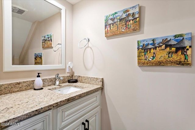 10415 N 10TH Street 2, Phoenix, AZ 85020