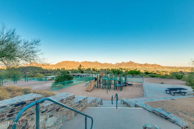 10415 N 10TH Street 2, Phoenix, AZ 85020