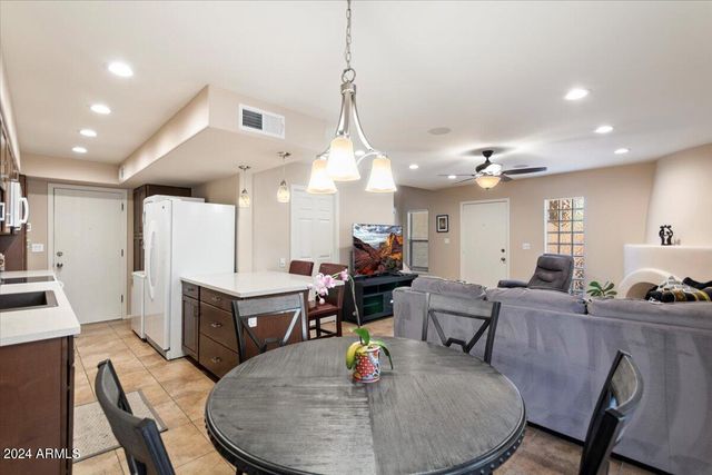 10415 N 10TH Street 2, Phoenix, AZ 85020