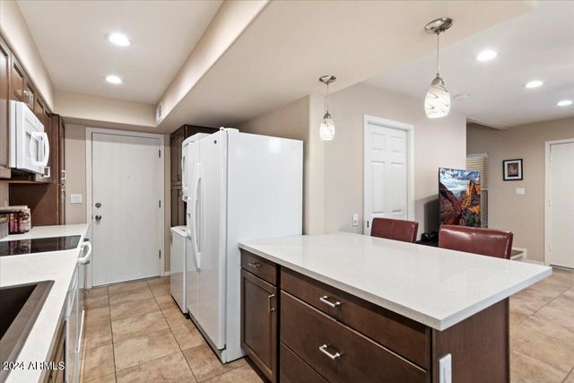 10415 N 10TH Street 2, Phoenix, AZ 85020